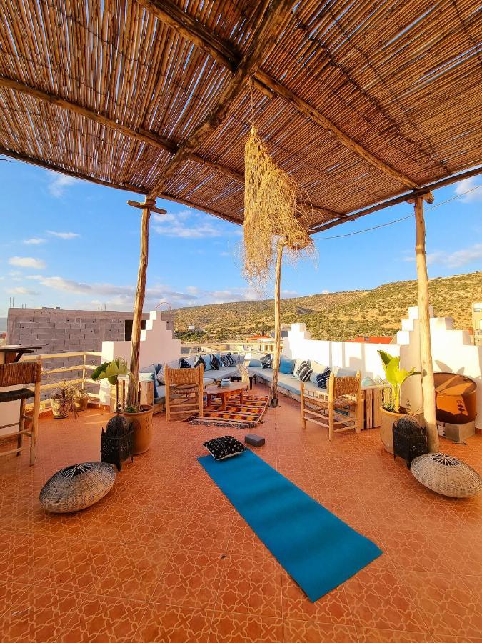 Bed and Breakfast Salt House Morocco - Surf & Yoga Camp Tamraght Экстерьер фото
