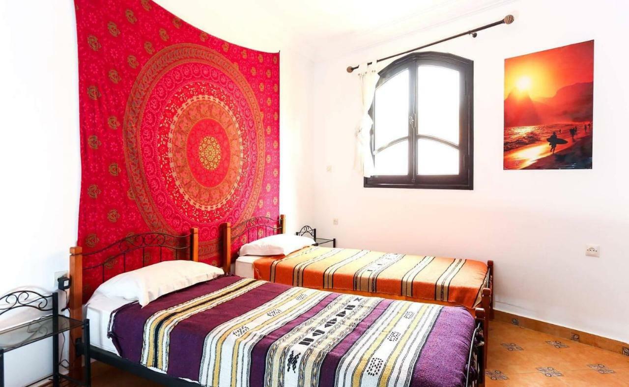 Bed and Breakfast Salt House Morocco - Surf & Yoga Camp Tamraght Экстерьер фото