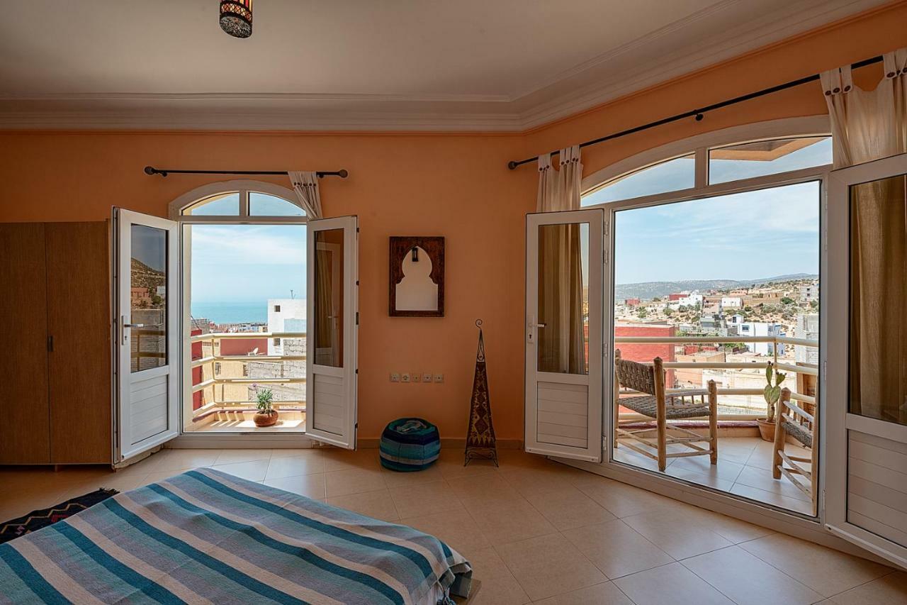 Bed and Breakfast Salt House Morocco - Surf & Yoga Camp Tamraght Экстерьер фото